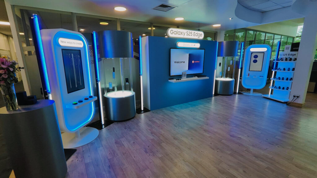 On Event Production Company | Scenic Production for Live, Hybrid and Virtual Events | Samsung